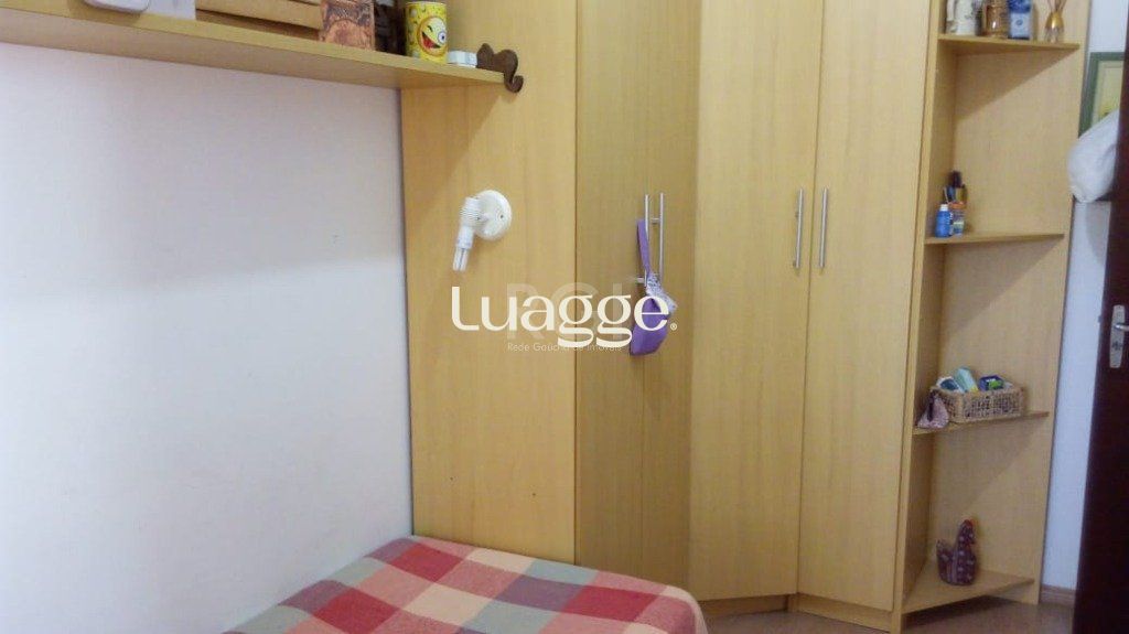 Casa à venda com 3 quartos, 240m² - Foto 43
