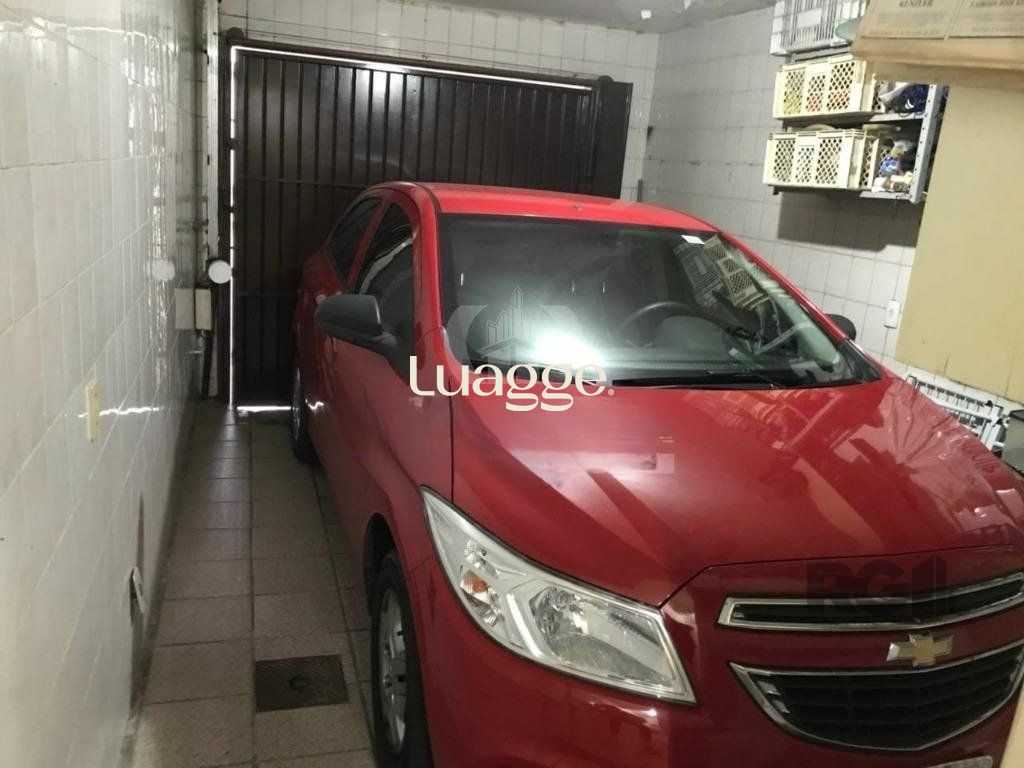 Casa à venda com 3 quartos, 145m² - Foto 3