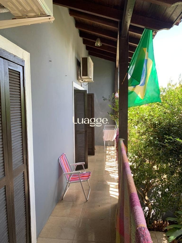Sobrado à venda com 7 quartos, 199m² - Foto 3