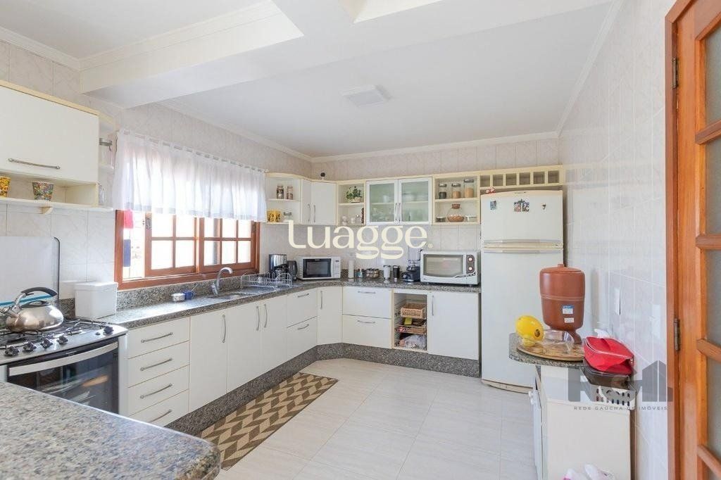 Casa à venda com 4 quartos, 231m² - Foto 7