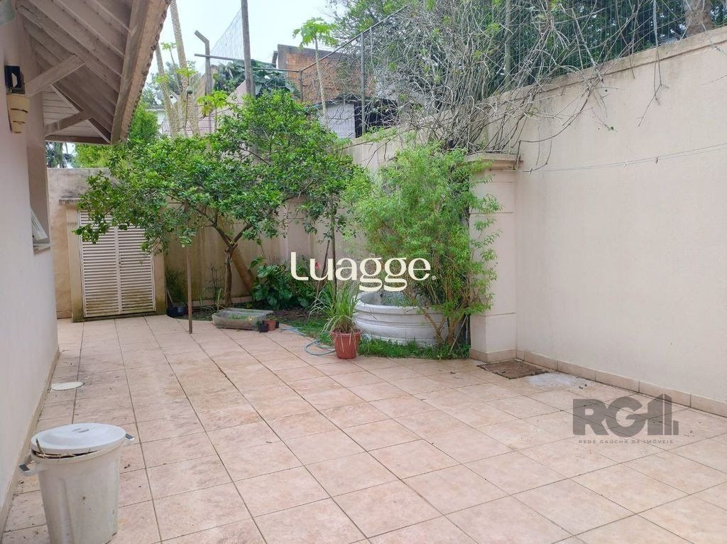Casa à venda com 3 quartos, 307m² - Foto 20