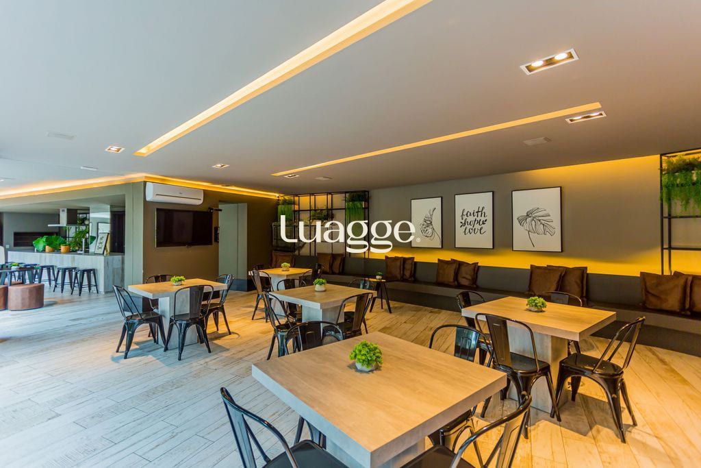 Apartamento à venda com 3 quartos, 66m² - Foto 2