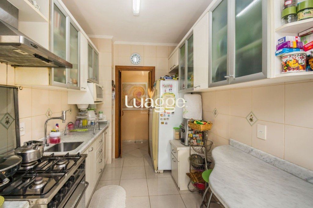 Cobertura à venda com 3 quartos, 200m² - Foto 14
