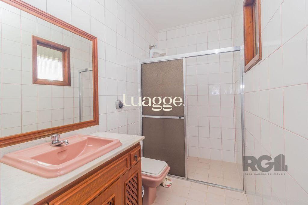 Casa à venda com 3 quartos, 242m² - Foto 19
