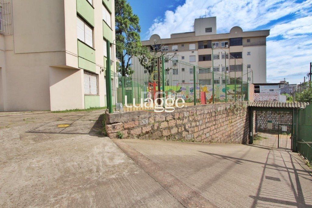 Apartamento à venda com 2 quartos, 67m² - Foto 2