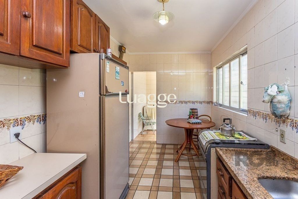 Casa à venda com 4 quartos, 218m² - Foto 26