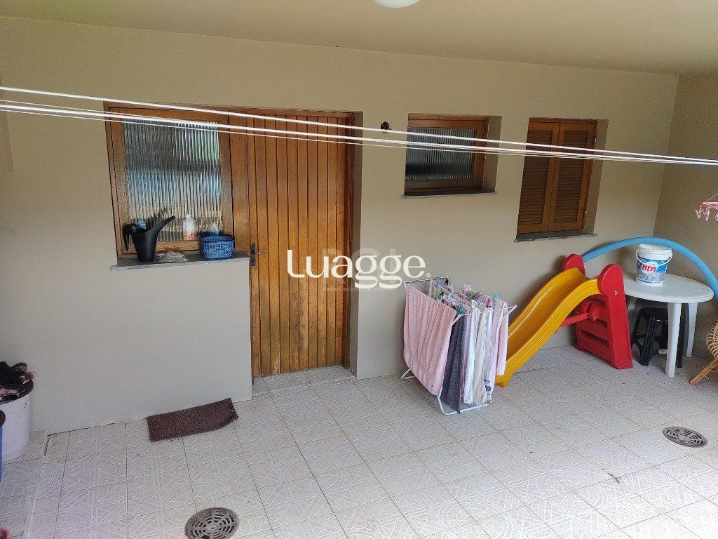 Casa à venda com 3 quartos, 341m² - Foto 42