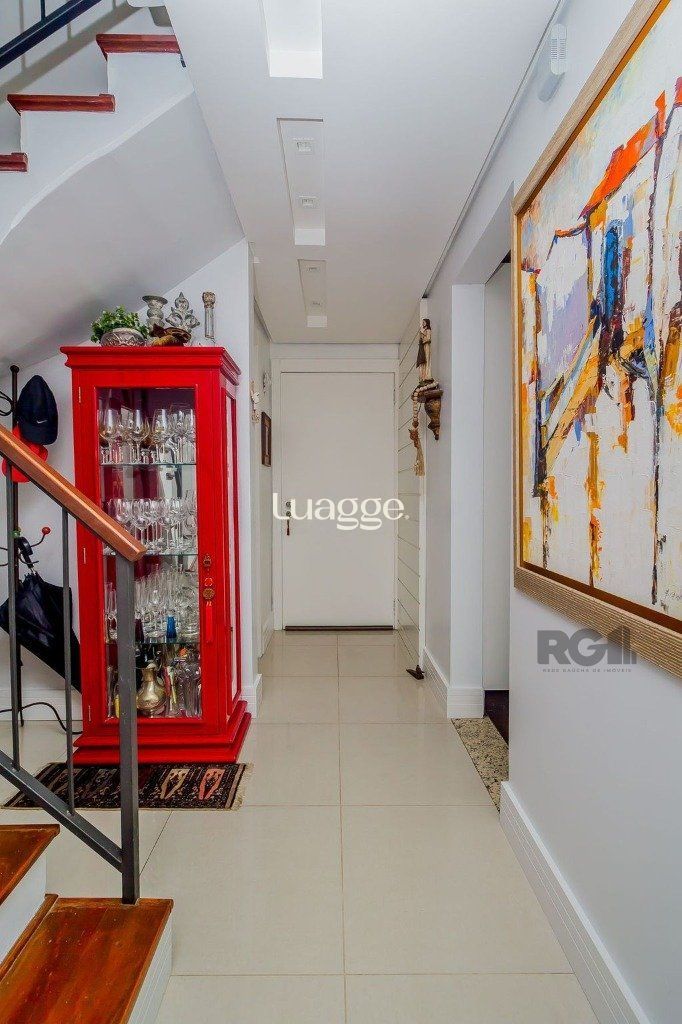 Casa de Condomínio à venda com 4 quartos, 157m² - Foto 2