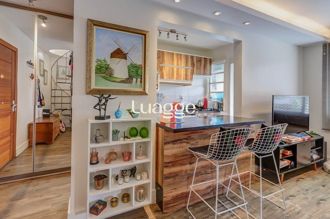 Cobertura à venda com 2 quartos, 120m² - Foto 8