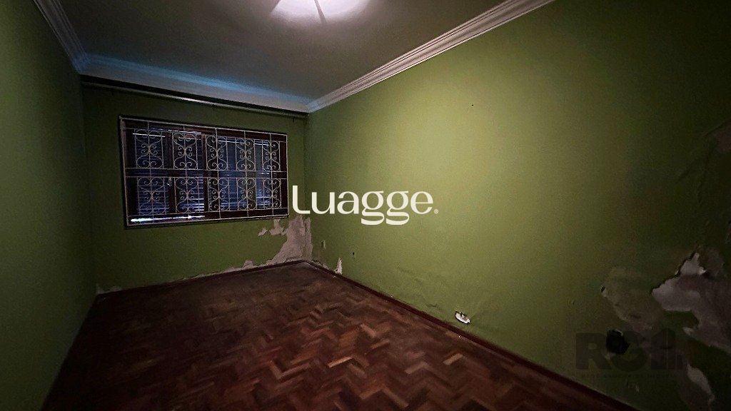 Casa à venda com 4 quartos, 351m² - Foto 27