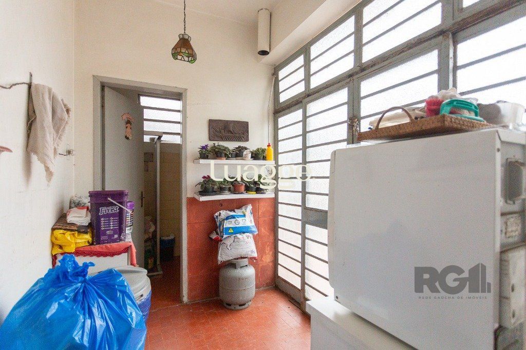 Casa à venda com 4 quartos, 246m² - Foto 17