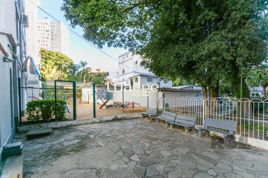Apartamento à venda com 2 quartos, 56m² - Foto 22