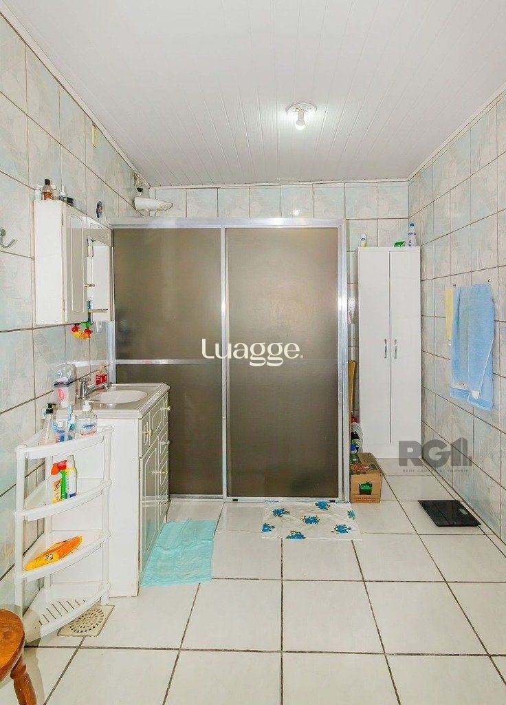 Casa à venda com 5 quartos, 241m² - Foto 14