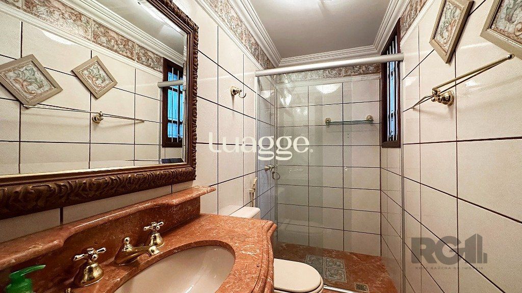 Casa à venda com 4 quartos, 351m² - Foto 13