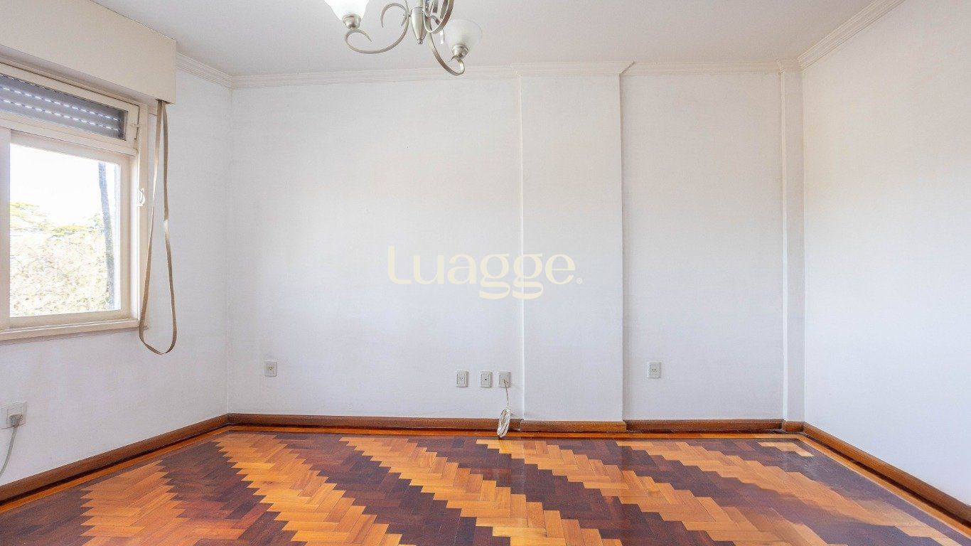 Apartamento à venda com 3 quartos, 137m² - Foto 23