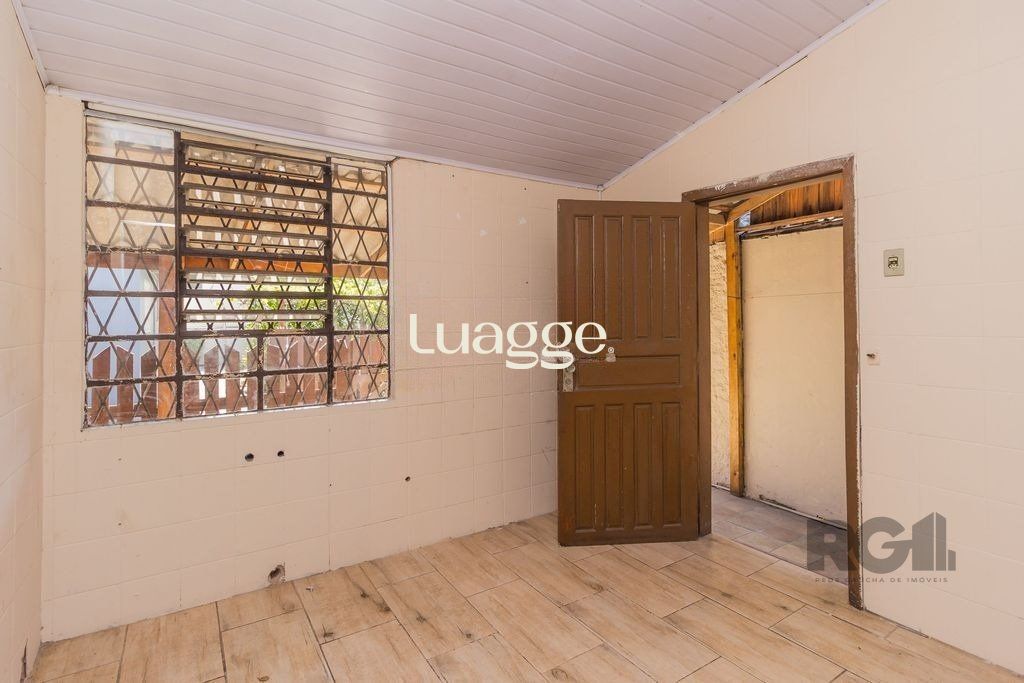Casa à venda com 5 quartos, 159m² - Foto 15