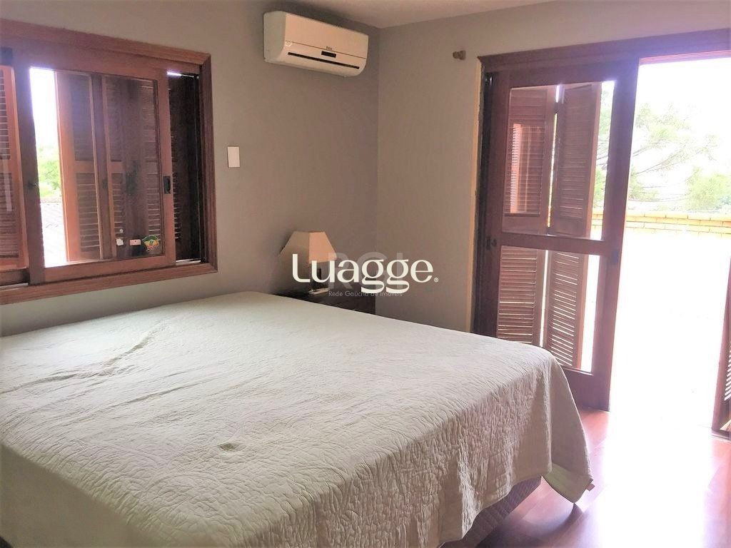 Casa à venda com 3 quartos, 271m² - Foto 13