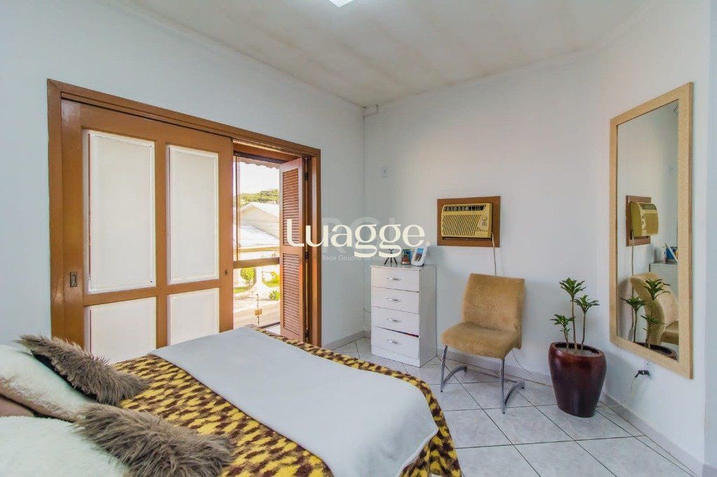 Casa à venda com 4 quartos, 300m² - Foto 25