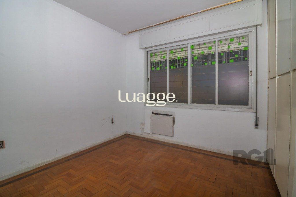 Casa à venda com 5 quartos, 117m² - Foto 35
