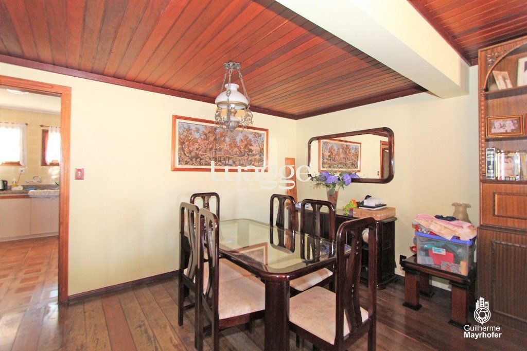 Casa à venda com 3 quartos, 325m² - Foto 8