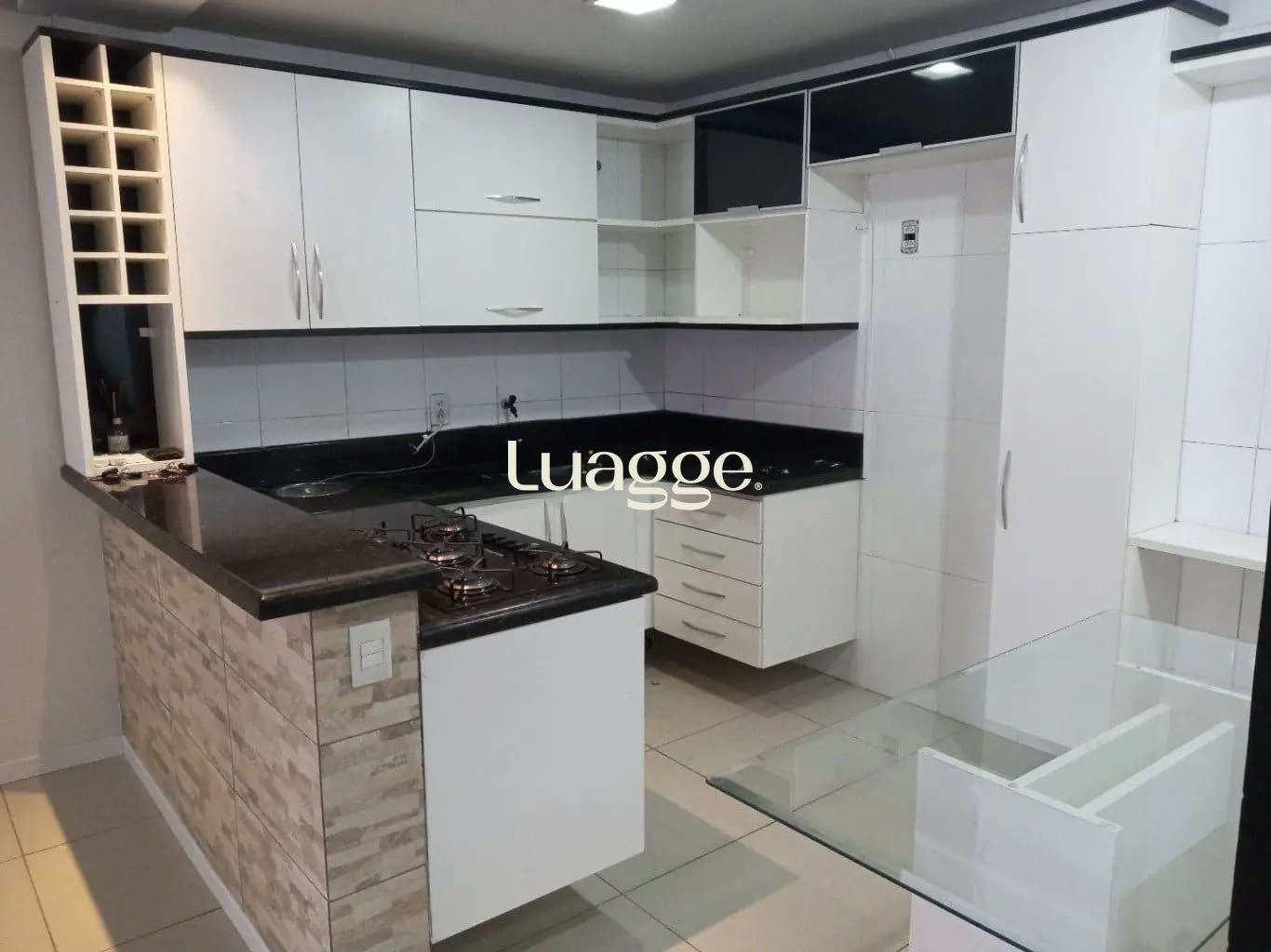 Apartamento à venda com 3 quartos, 89m² - Foto 2