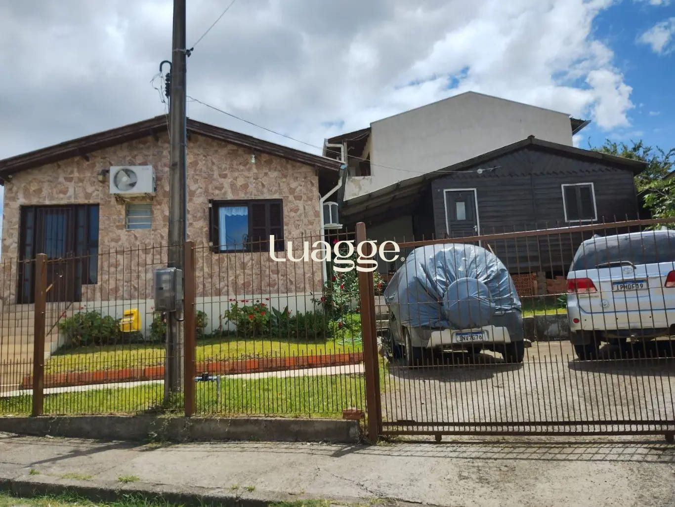 Casa à venda com 3 quartos, 113m² - Foto 2