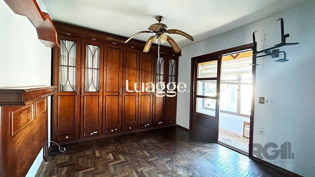 Casa à venda com 4 quartos, 351m² - Foto 10