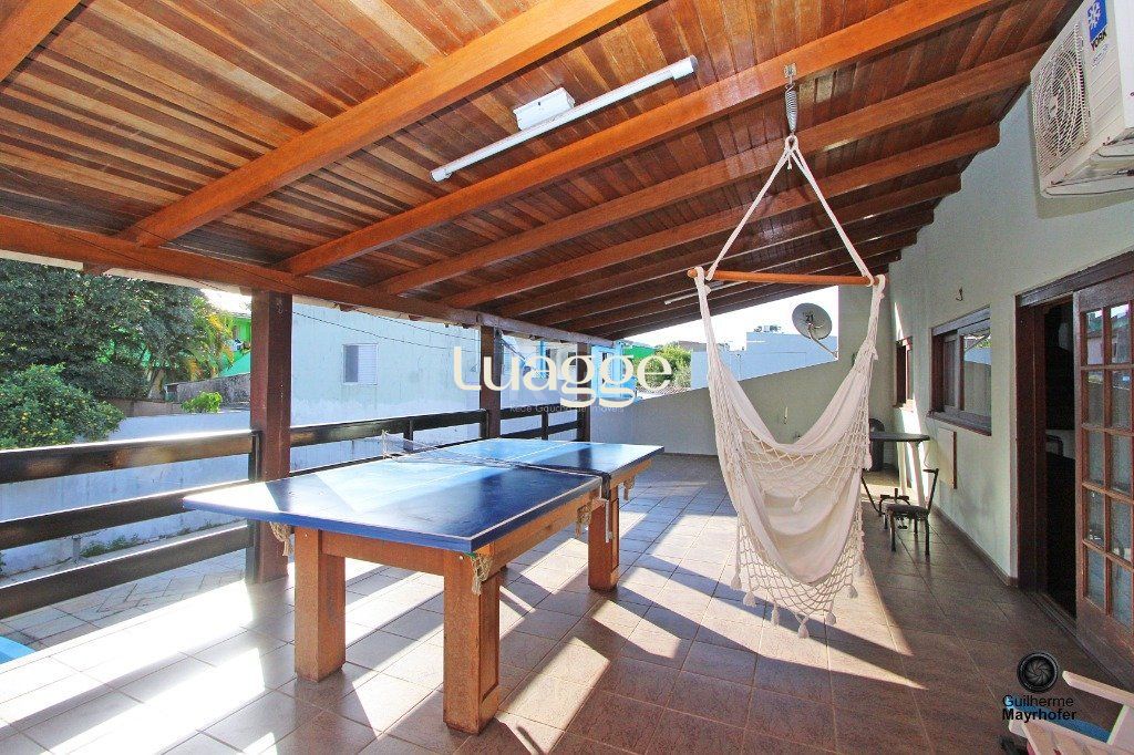 Casa à venda com 3 quartos, 179m² - Foto 3