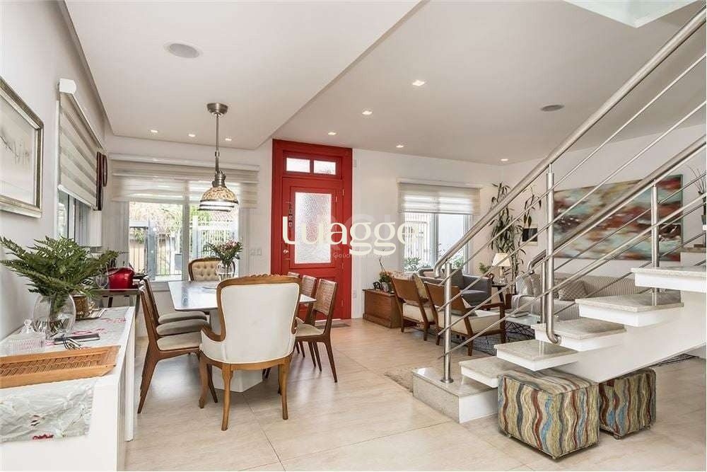 Casa, 3 quartos, 318 m² - Foto 3