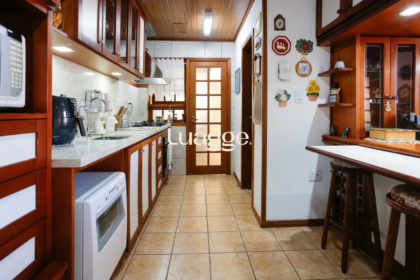 Casa à venda com 3 quartos, 299m² - Foto 7