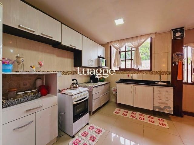 Casa à venda com 2 quartos, 166m² - Foto 4
