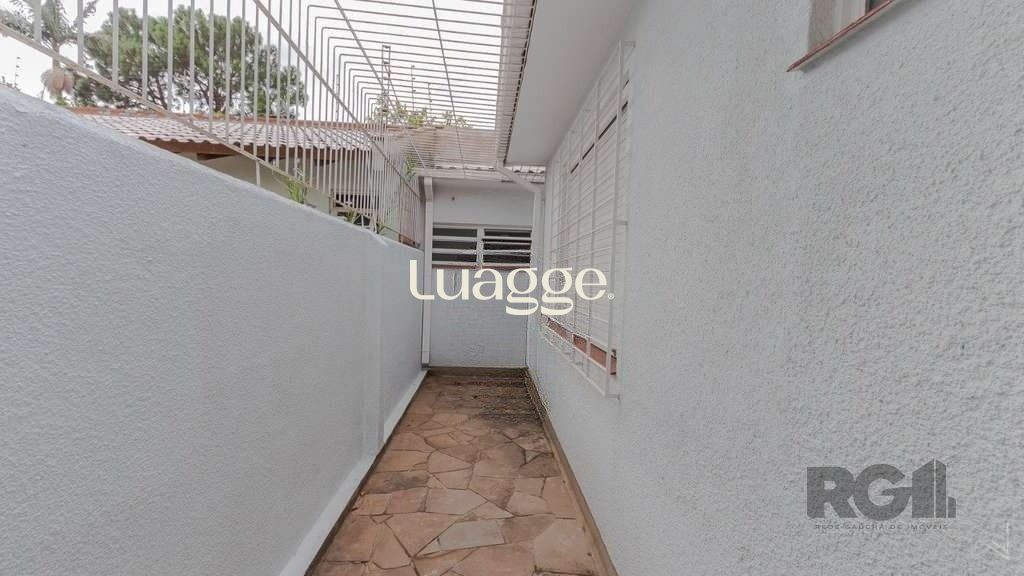 Casa à venda com 3 quartos, 232m² - Foto 22