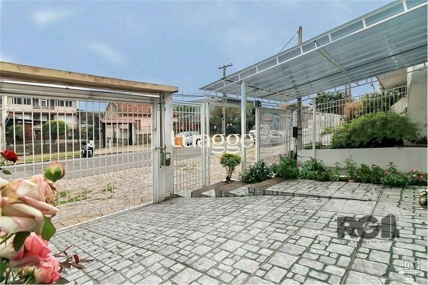Casa à venda com 4 quartos, 285m² - Foto 35