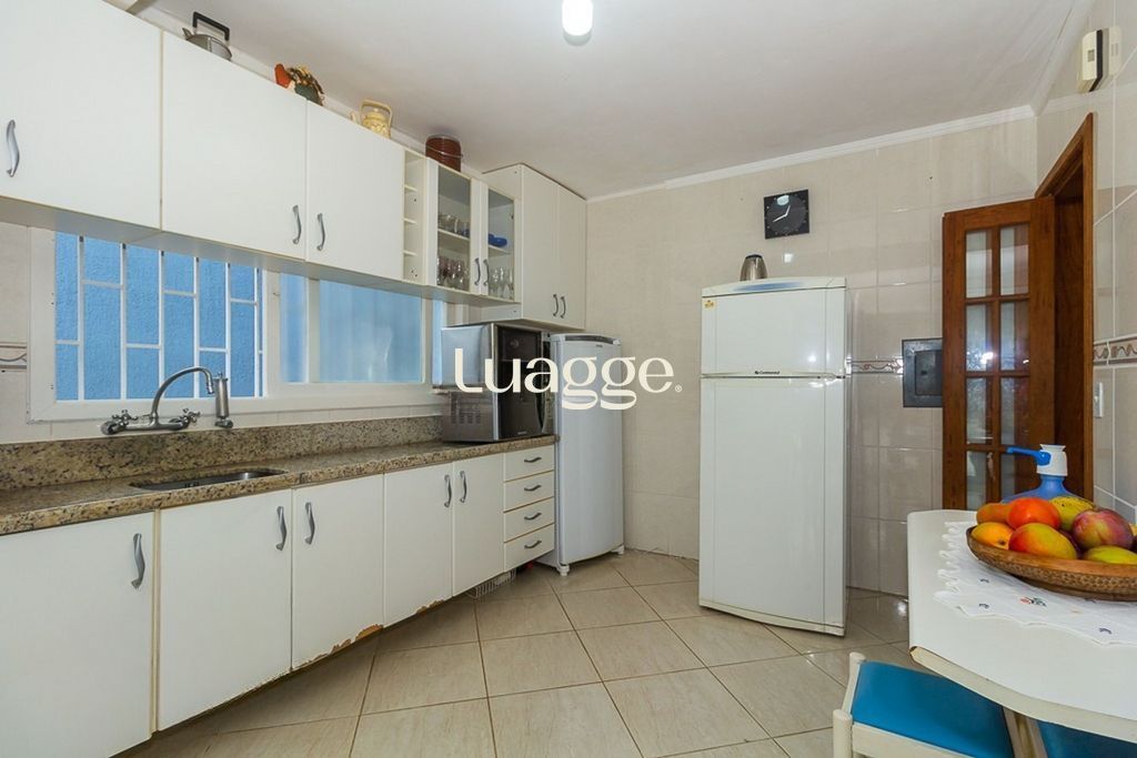 Casa à venda com 4 quartos, 247m² - Foto 5