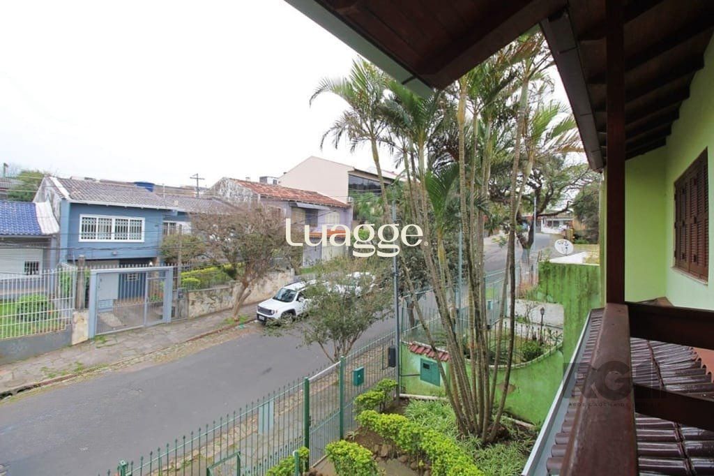 Casa à venda com 3 quartos, 274m² - Foto 18