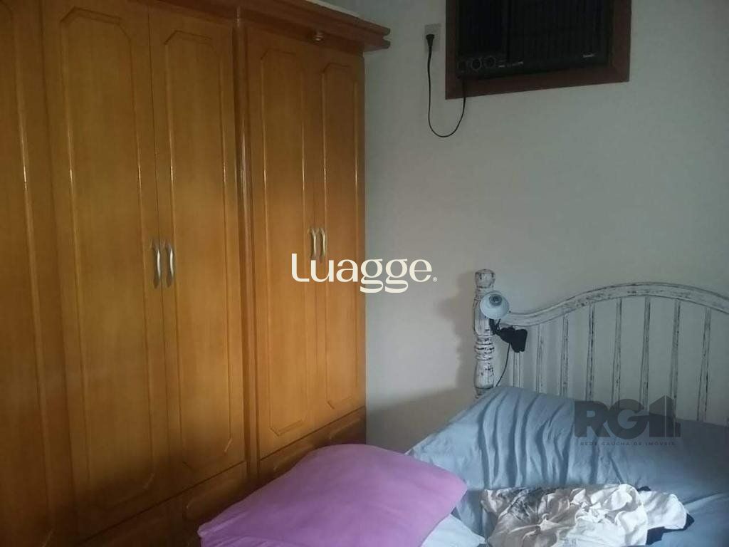 Casa à venda com 3 quartos, 221m² - Foto 12
