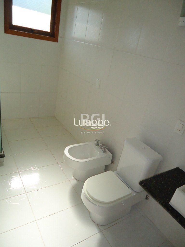 Casa à venda com 3 quartos, 332m² - Foto 19