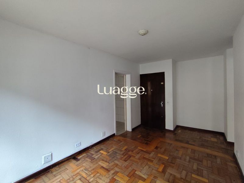 Apartamento à venda com 1 quarto, 47m² - Foto 3