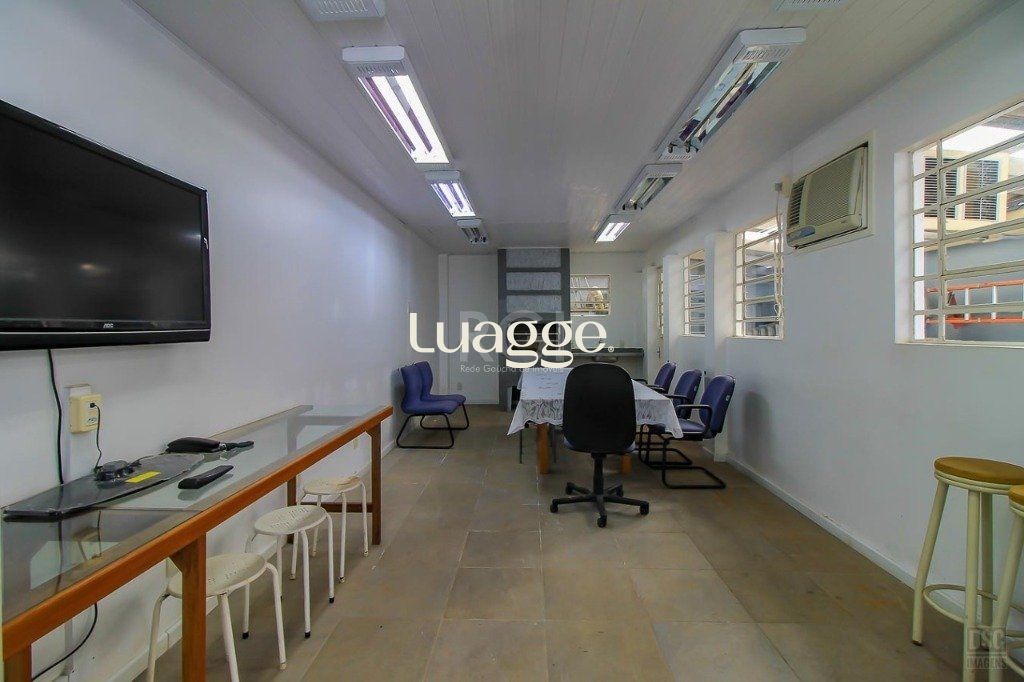 Loja-Salão, 248 m² - Foto 1