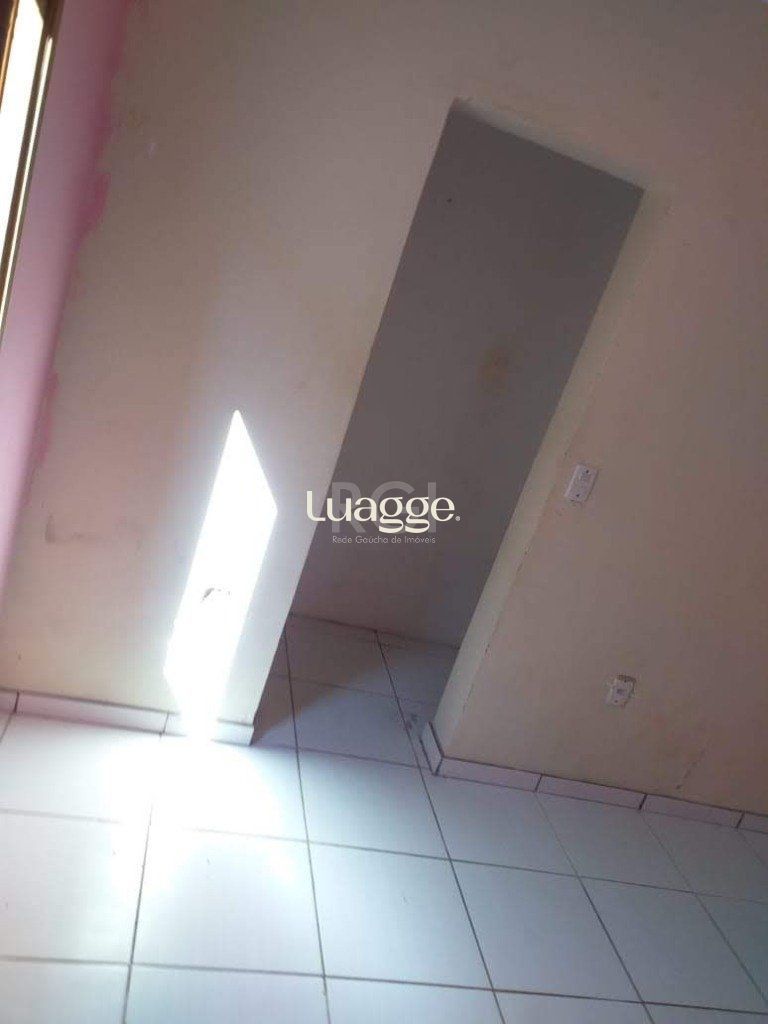 Casa à venda com 6 quartos, 200m² - Foto 43