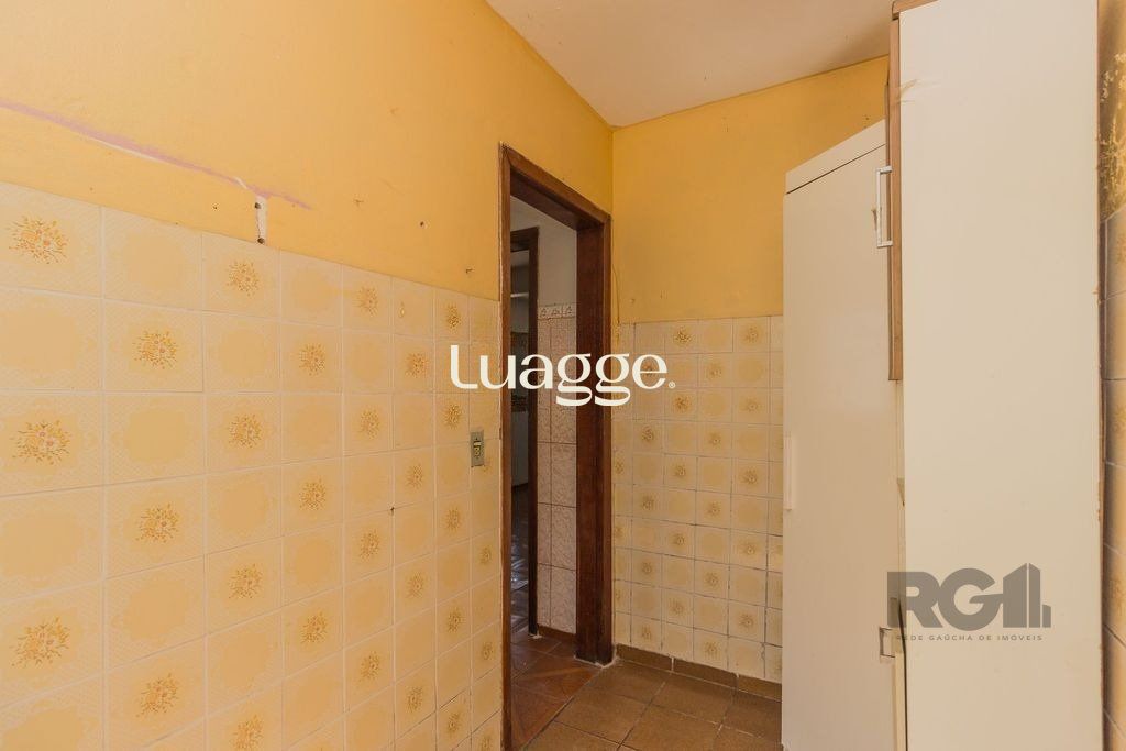 Casa à venda com 5 quartos, 159m² - Foto 36