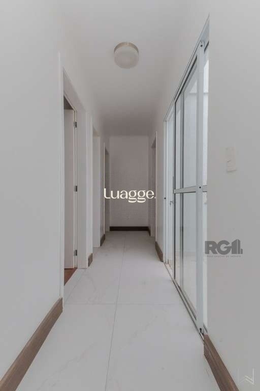 Casa à venda com 3 quartos, 232m² - Foto 13