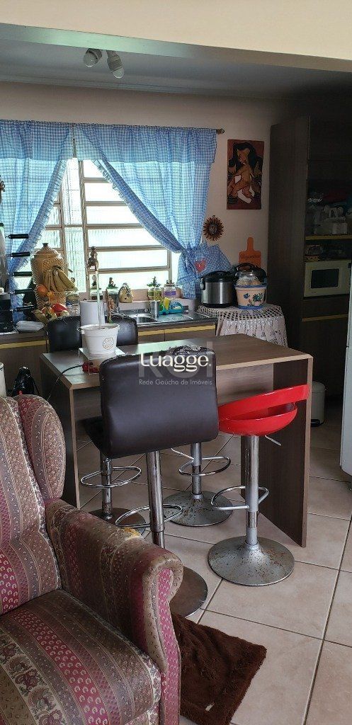 Casa à venda com 8 quartos, 201m² - Foto 28