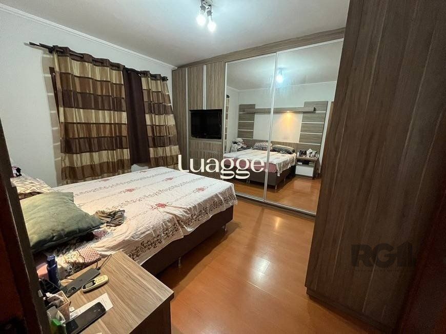 Casa à venda com 3 quartos, 201m² - Foto 6