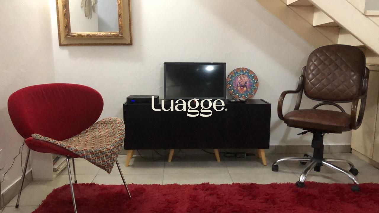 Casa de Condomínio à venda com 2 quartos, 72m² - Foto 2