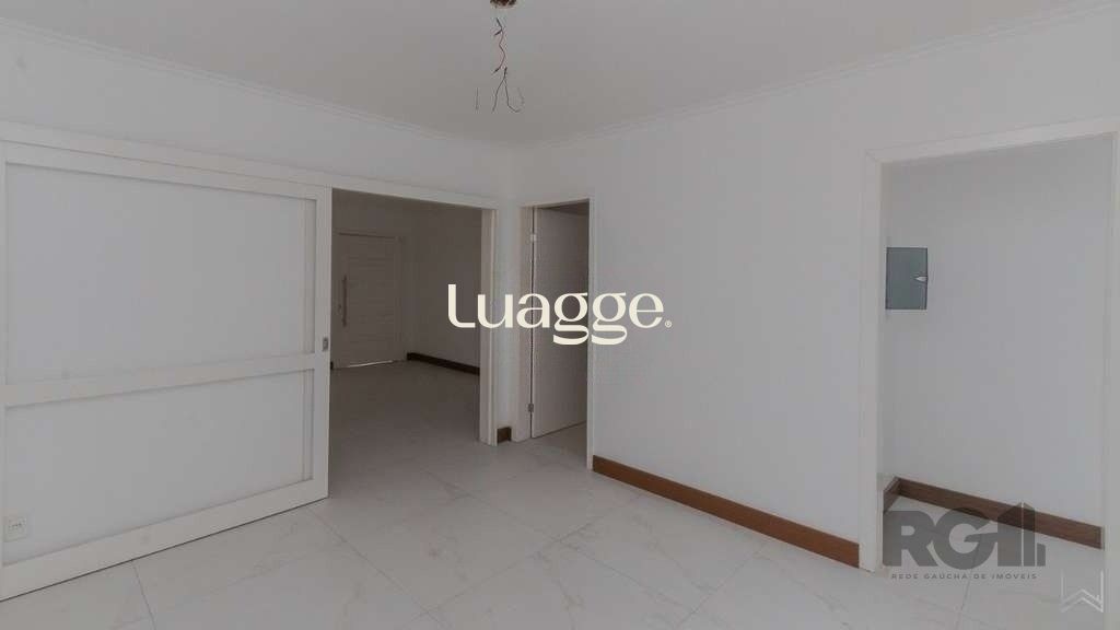 Casa à venda com 3 quartos, 232m² - Foto 12