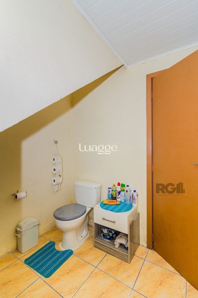 Casa à venda com 5 quartos, 241m² - Foto 22