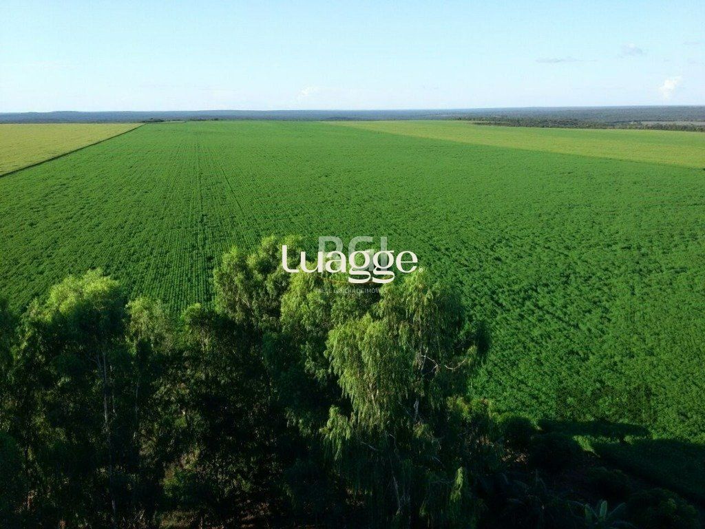 Fazenda à venda, 8500002m² - Foto 1