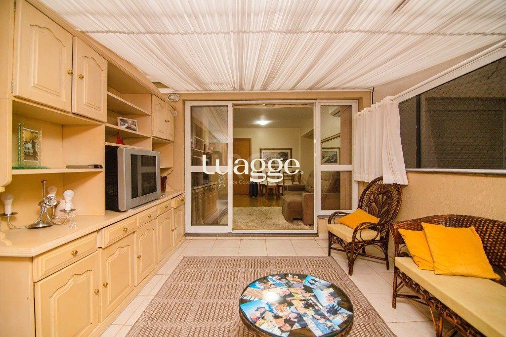 Apartamento à venda com 1 quarto, 62m² - Foto 5