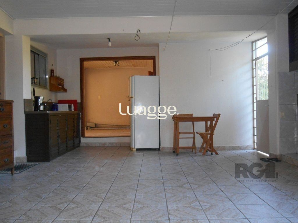 Casa à venda com 4 quartos, 302m² - Foto 6